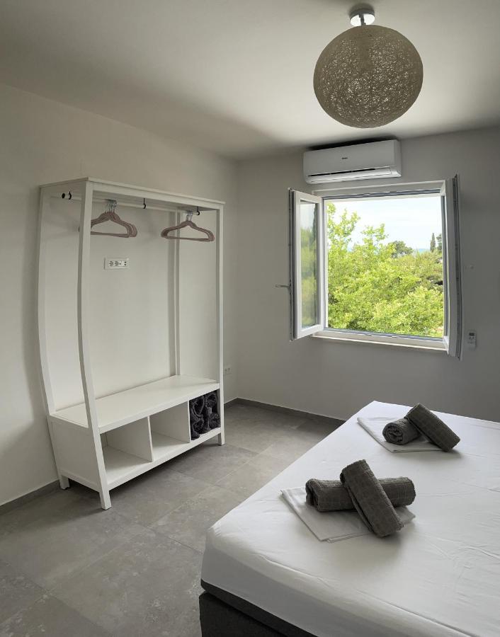 Sandra Apartments Makarska Eksteriør bilde